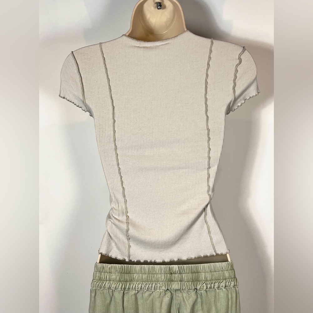 WEEKDAY Seamed Knit Top - Picture 2 of 2